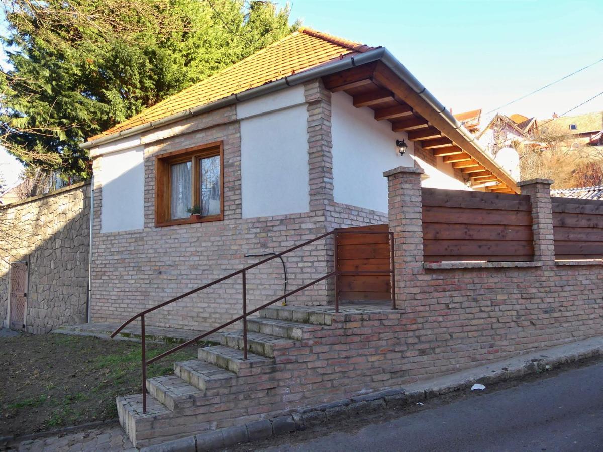 Csücsök vendégház Eger Exterior foto